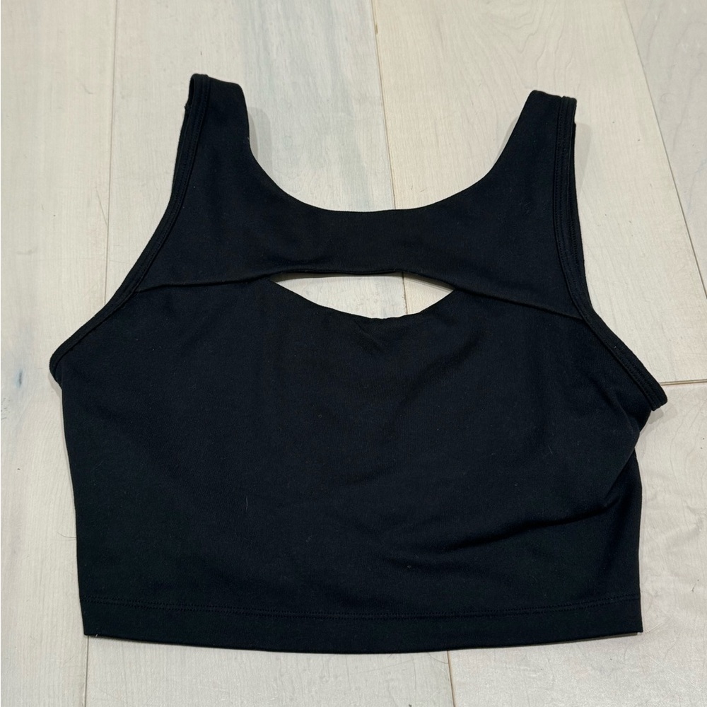 Keyhole Active Bra Top